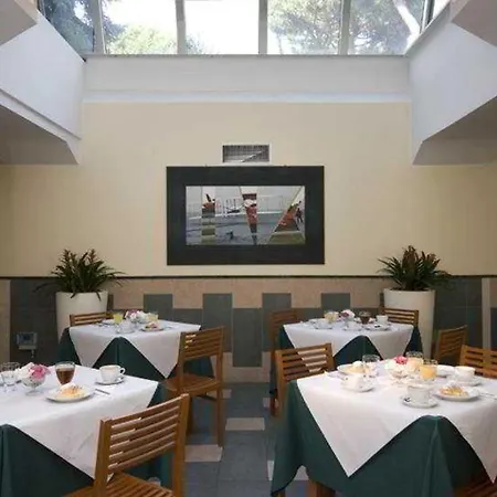 Ciampinohotel Hotel 3*