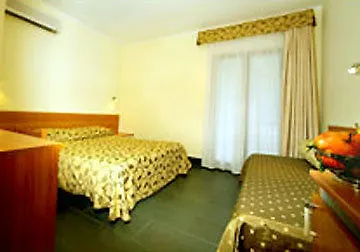 Ciampinohotel Hotel 3*